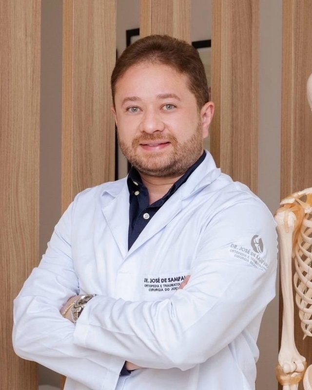 Foto de Sampaio Jr., Ortopedista
